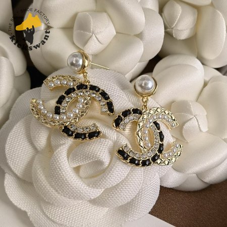 Chanel Pearl CC Earrings