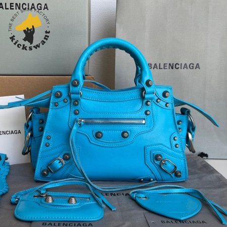 Balenciaga Neo Cagole Handbag