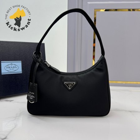 Prada Re-Edition 1NE515