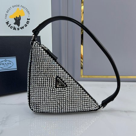 Prada Triangle 1NQ044