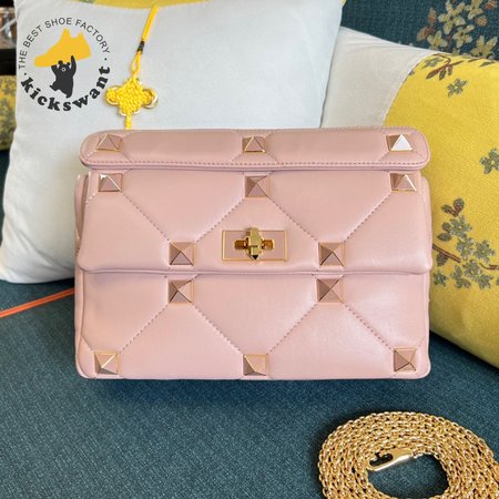 Valentino Roman Stud WB0I60BSF_GF9