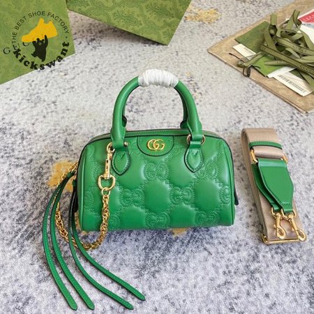 Gucci 702251