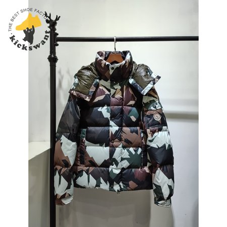 Moncler Mosa Short Down Jacket