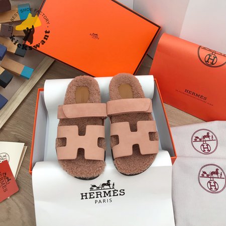 Hermes Chypre Sandal Pink