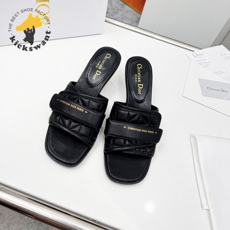 Dio(r)evolution Heeled Slide Black Quilted Cannage Calfskin 35-40