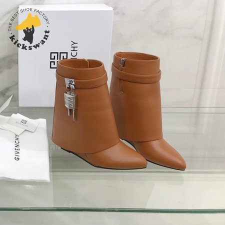 Givenchy Shark Lock Boots In Leather 35-39